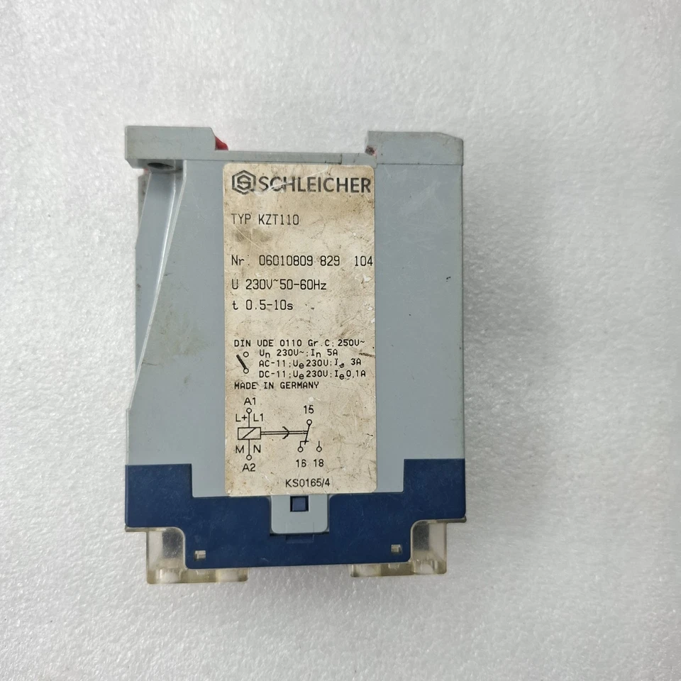 SCHLEICHER KZT110 TIME RELAY 0.5-10s KZT110 MADE IN GERMANY